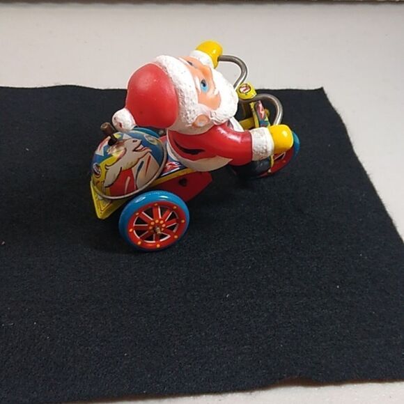 Vintage Litho Tin Wind-up Toy w/ Key Tricycle Celluloid Santa Cottagecore - Picture 3 of 6